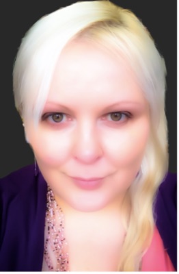 profile photo of Carolyn Collins